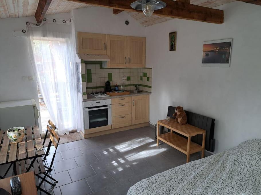 Sur Le Rouet Holiday home